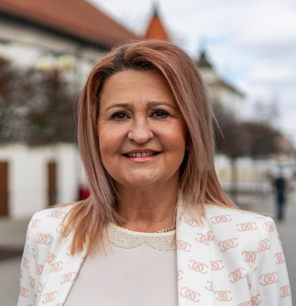 Ing. Danica Tomašových Ing. Danica Tomašových