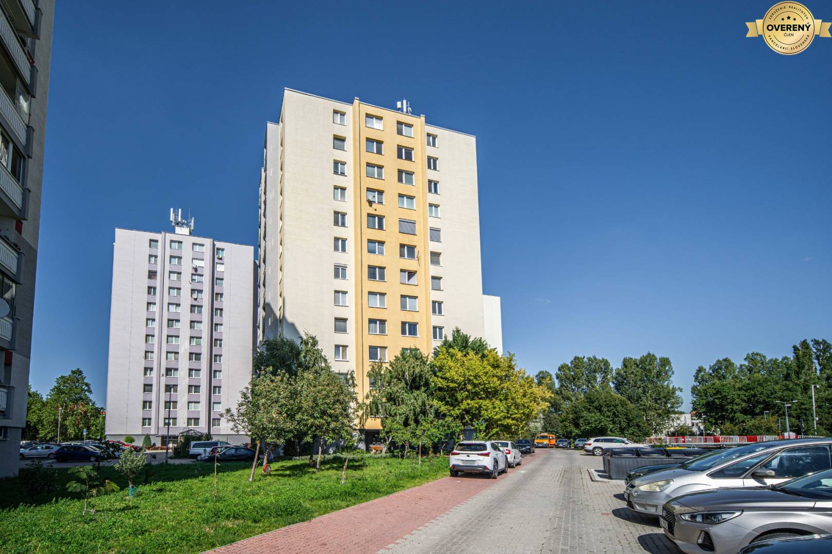 3i Byt na predaj Svätoplukova Pezinok - bytový dom