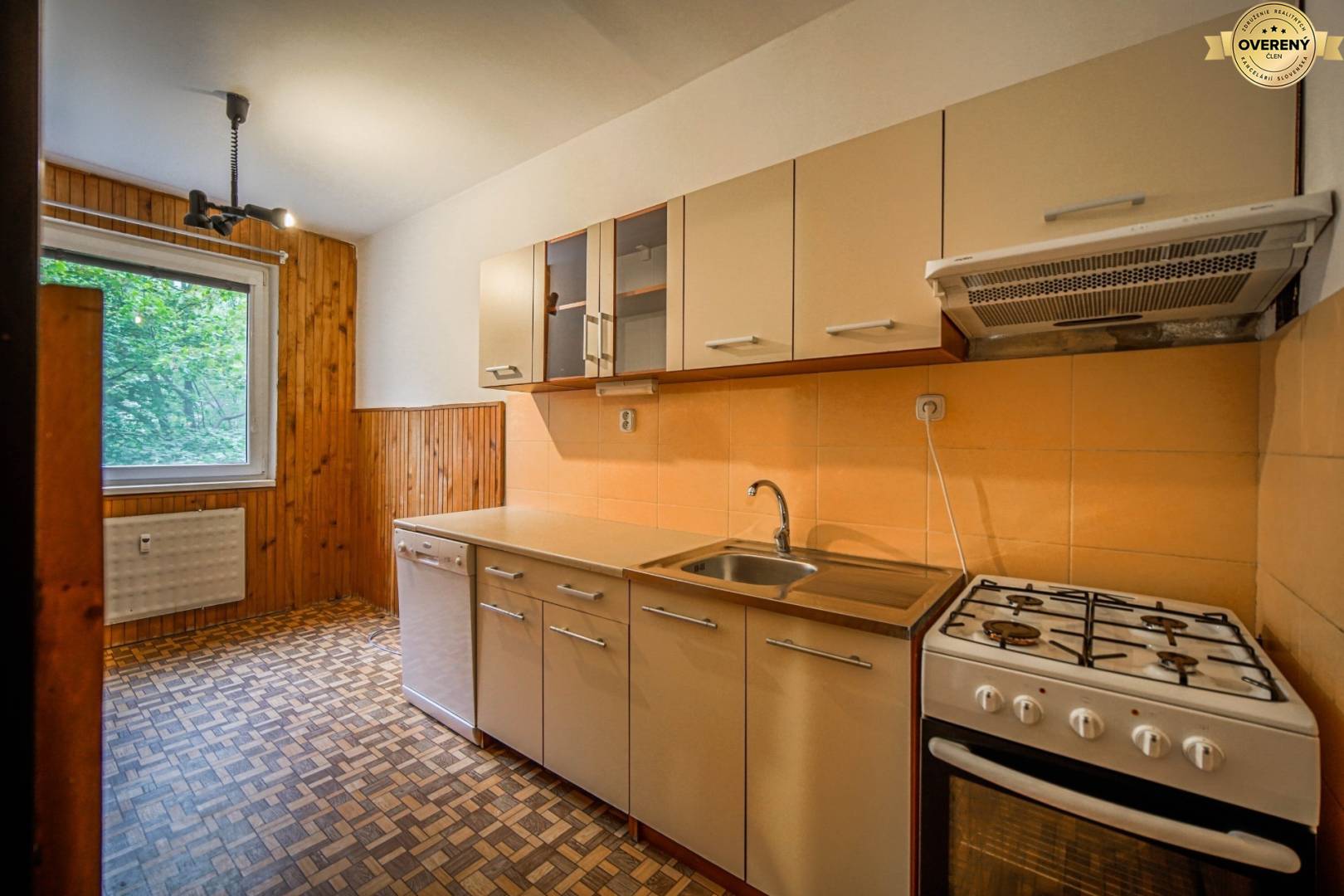 3-izbový byt na predaj Modra Komenského kuchyňa