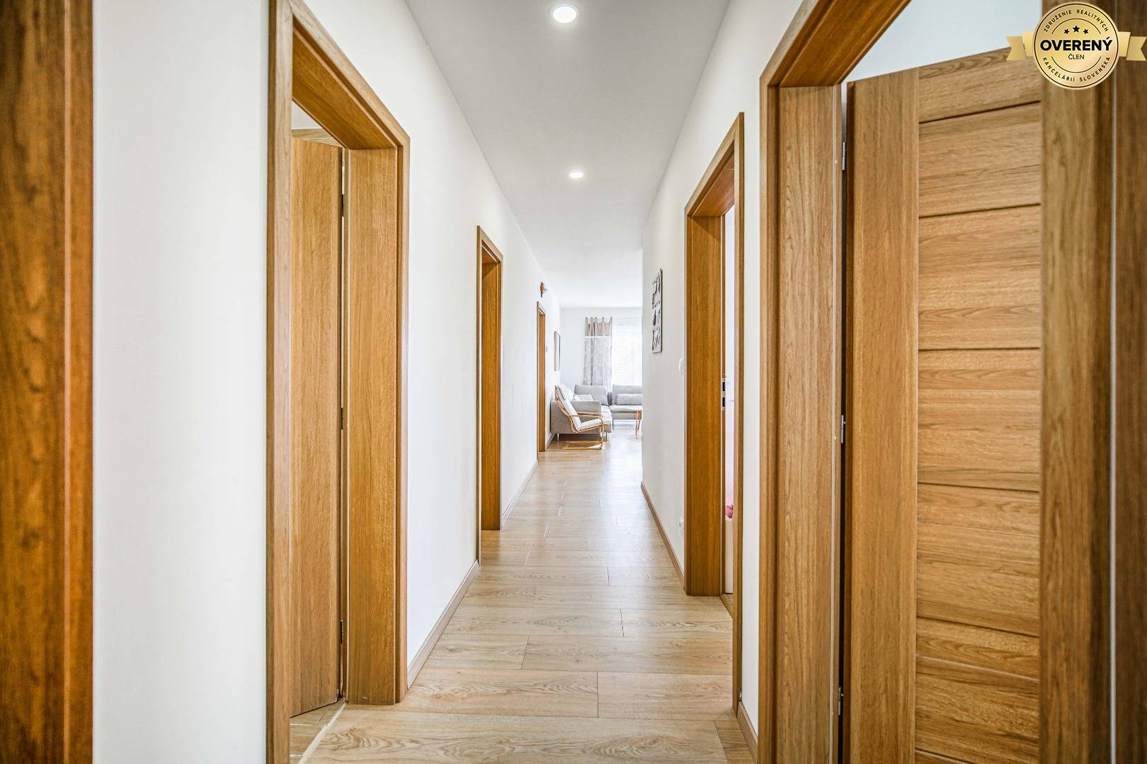 Rodinný dom Šenkvice - chodba