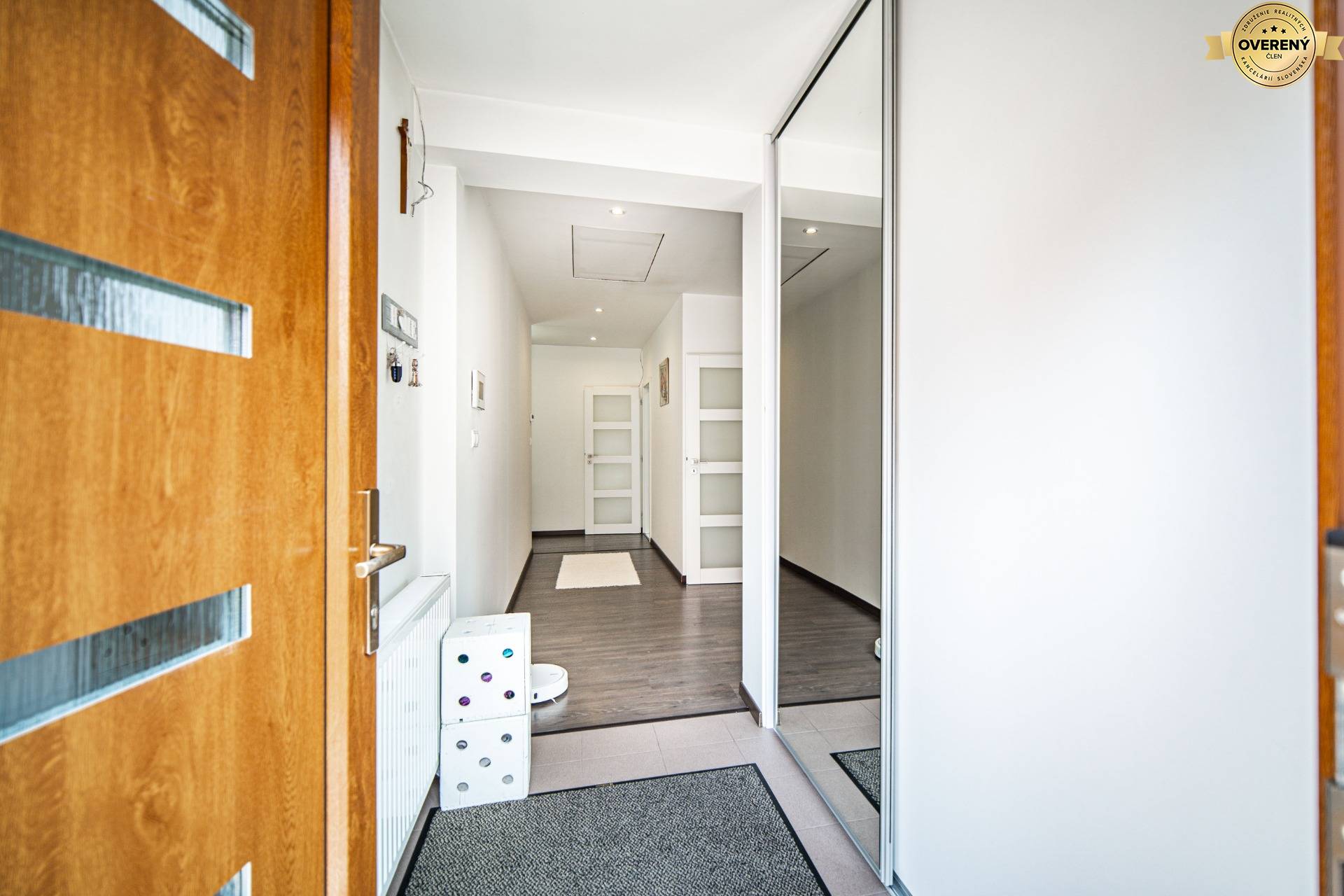 Rodinný dom na predaj Limbach centrum - vstup