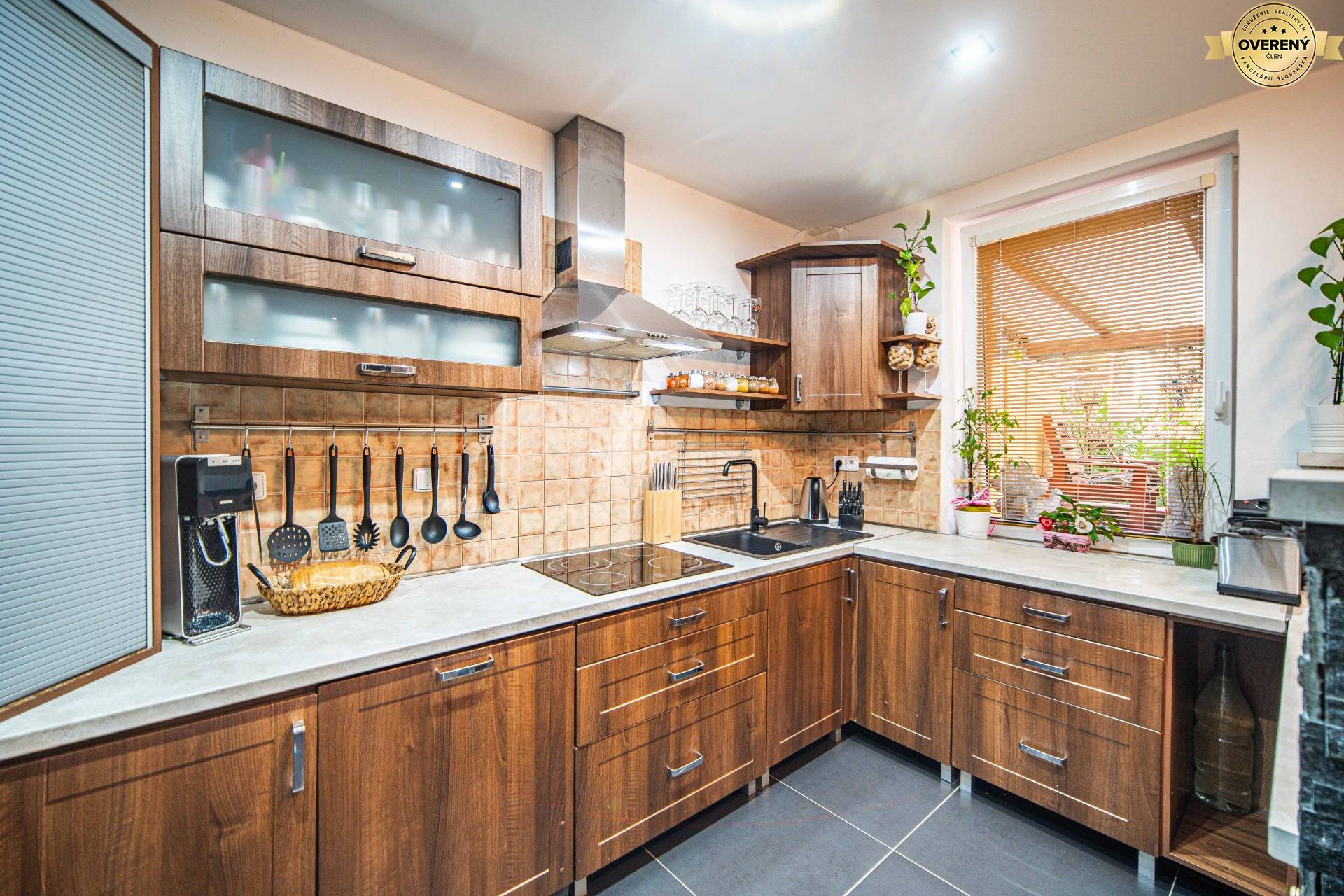 3i byt na predaj - kuchyňa