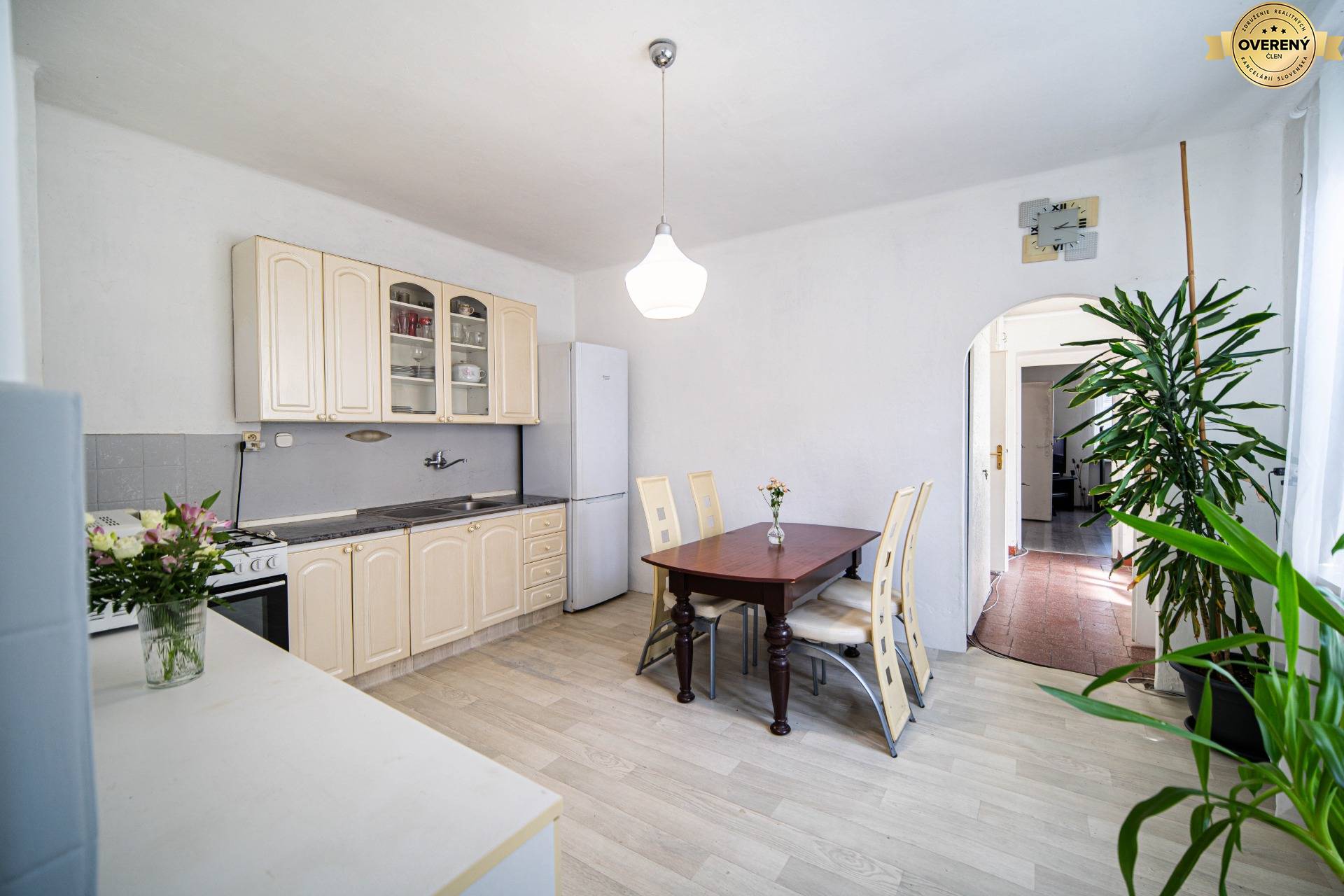 Rodinný dom na predaj Pezinok - kuchyňa