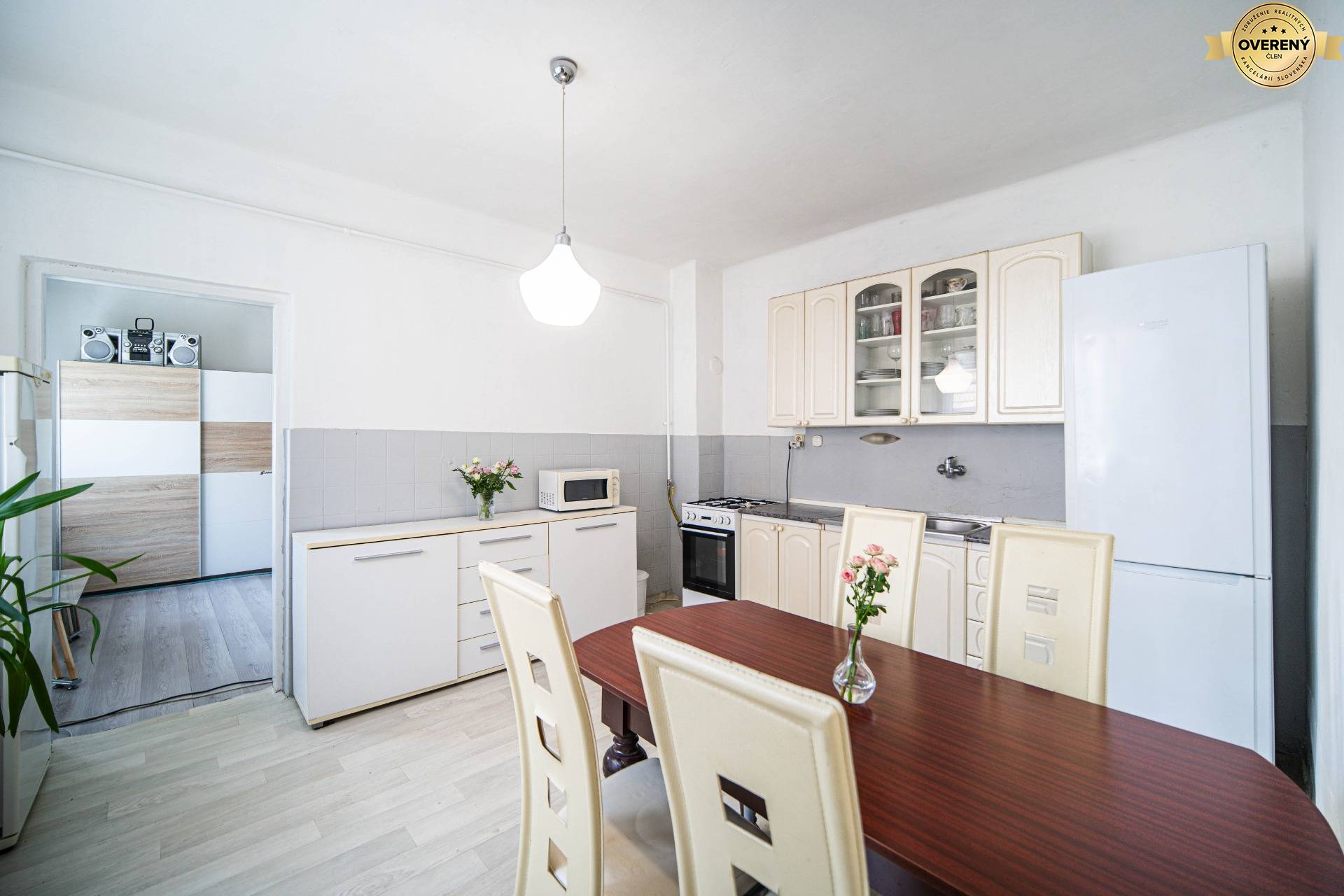 Rodinný dom na predaj Pezinok - kuchyňa