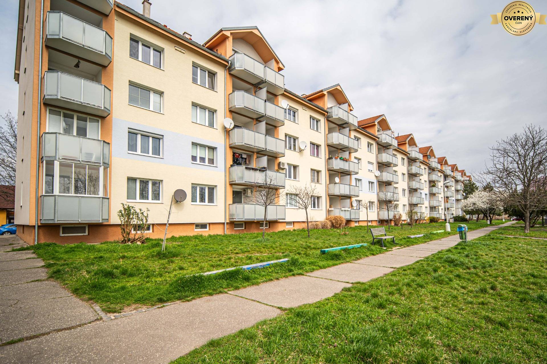 tehlový 4-izbový byt na predaj Pezinok centrum
