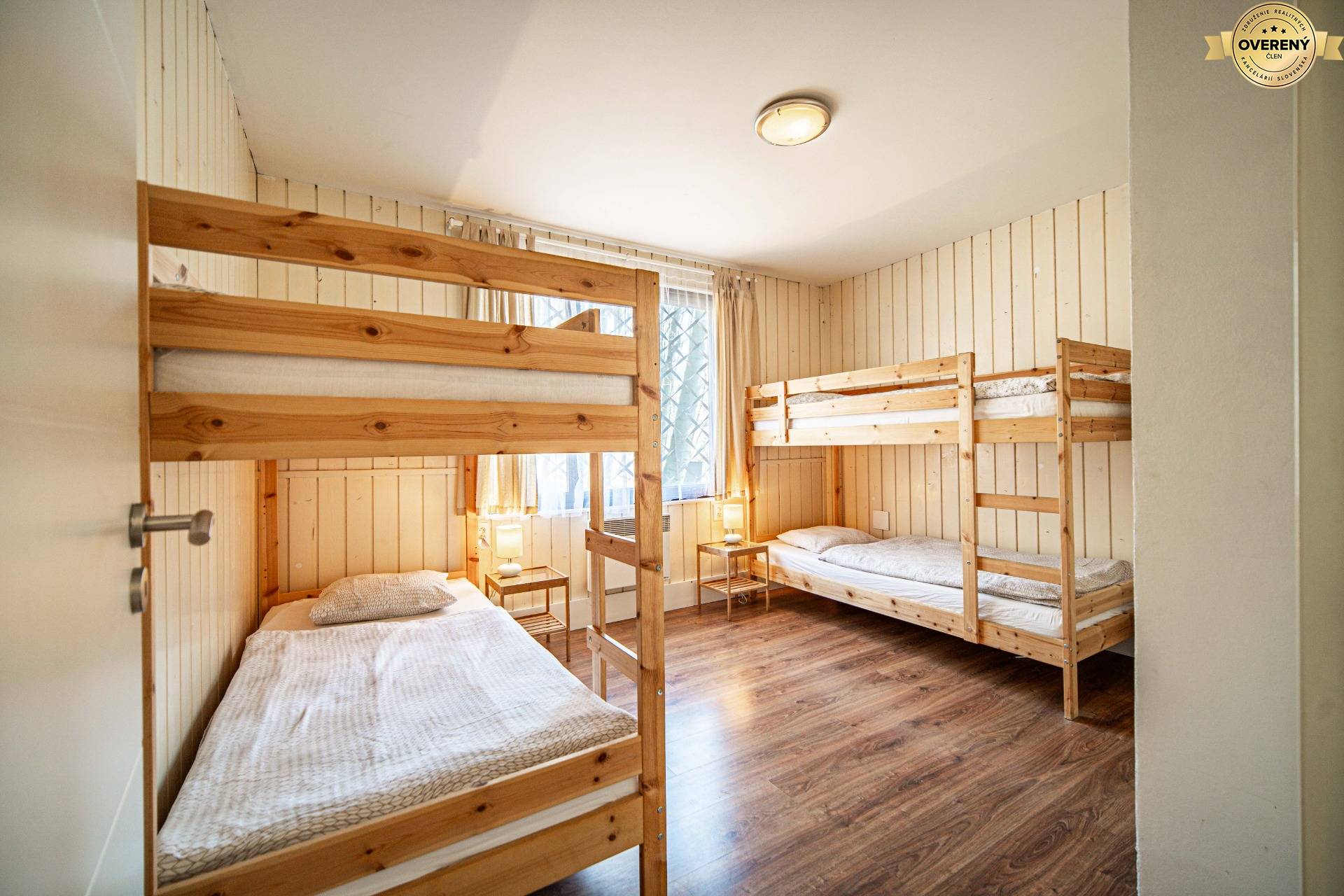 Chata v Slnečnom údolí na predaj, Pezinok