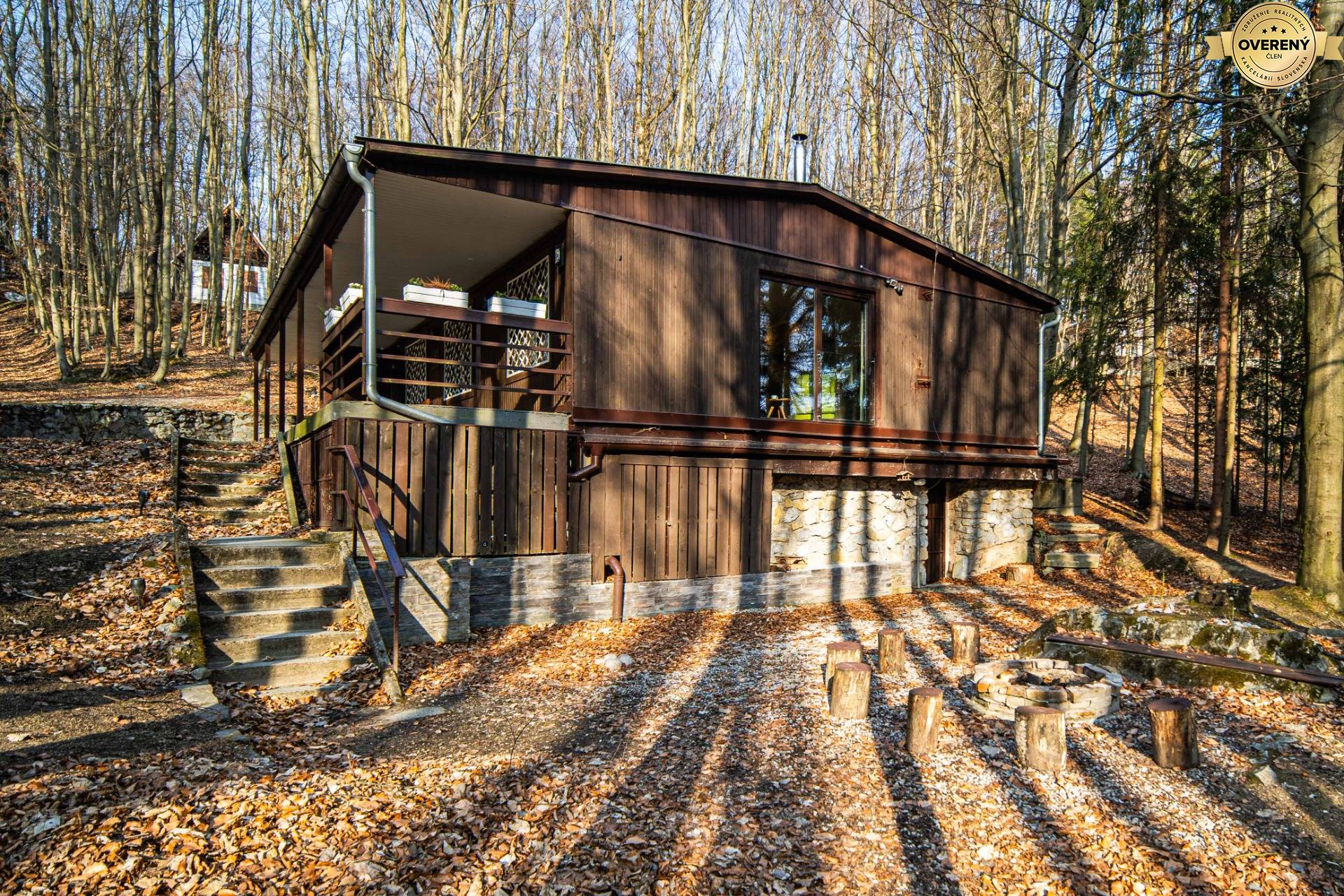 Chata v Slnečnom údolí na predaj, Pezinok