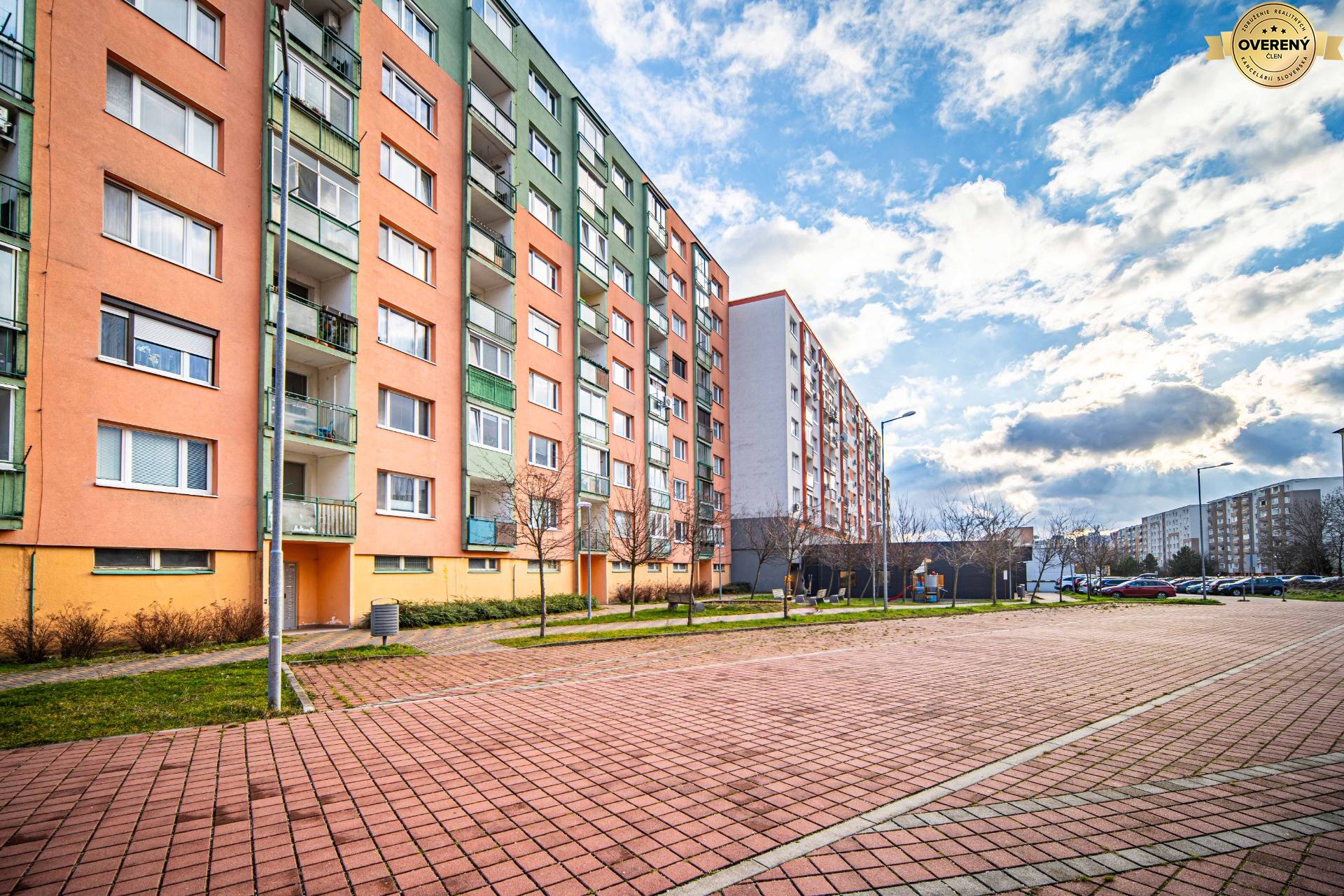 4-izbový byt na predaj - Pezinok, L. Novomeského