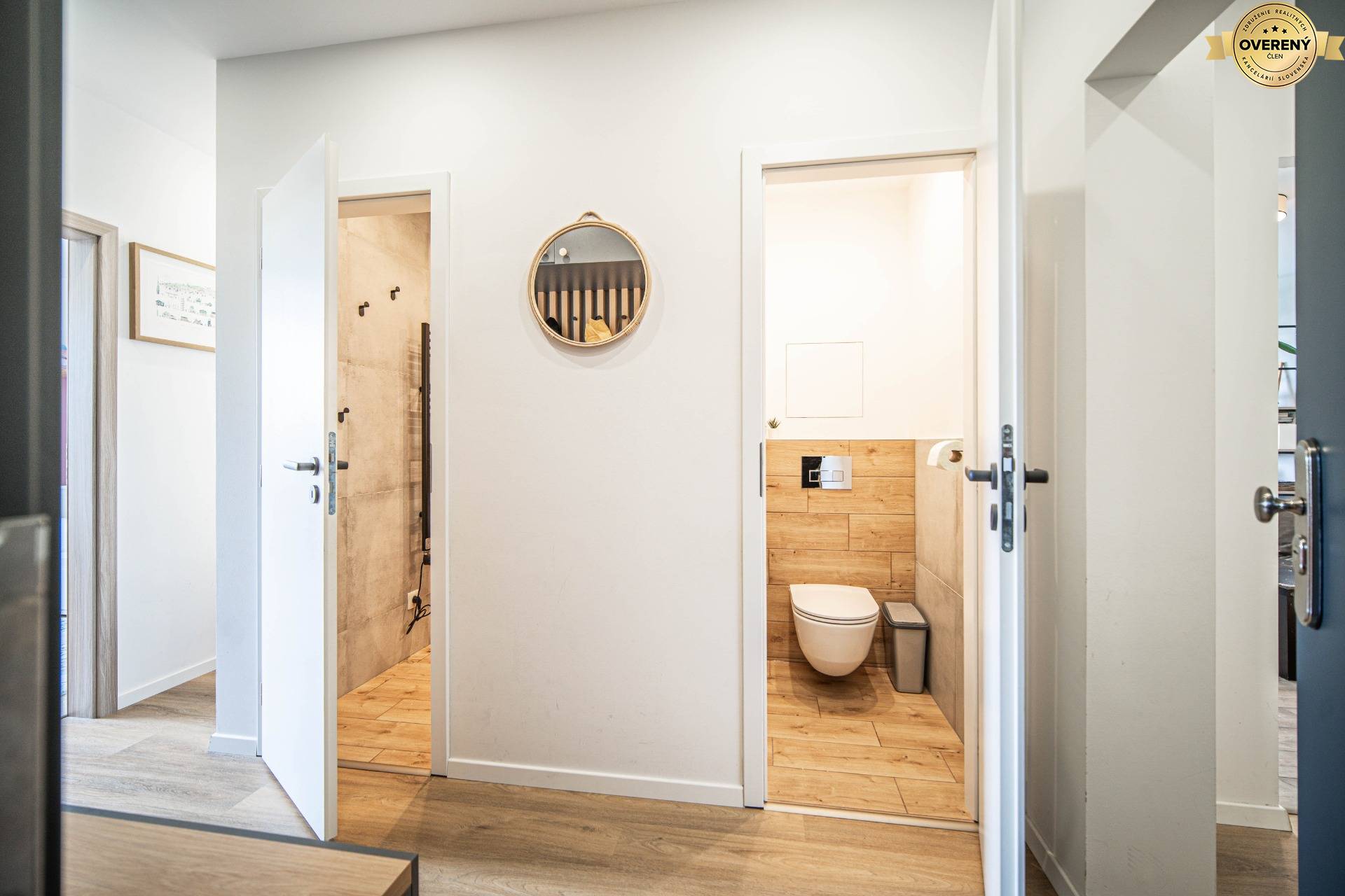 3i byt na predaj Pezinok - chodba