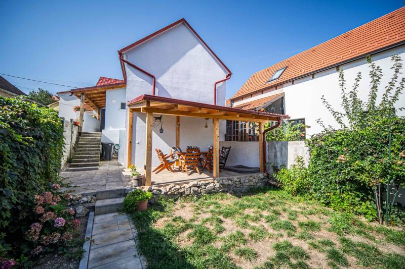 Rodinný dom na predaj Svätý Jur - altánok