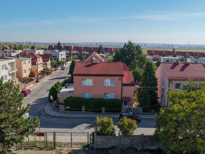 Rodinný dom na predaj - Limbach, okres Pezinok